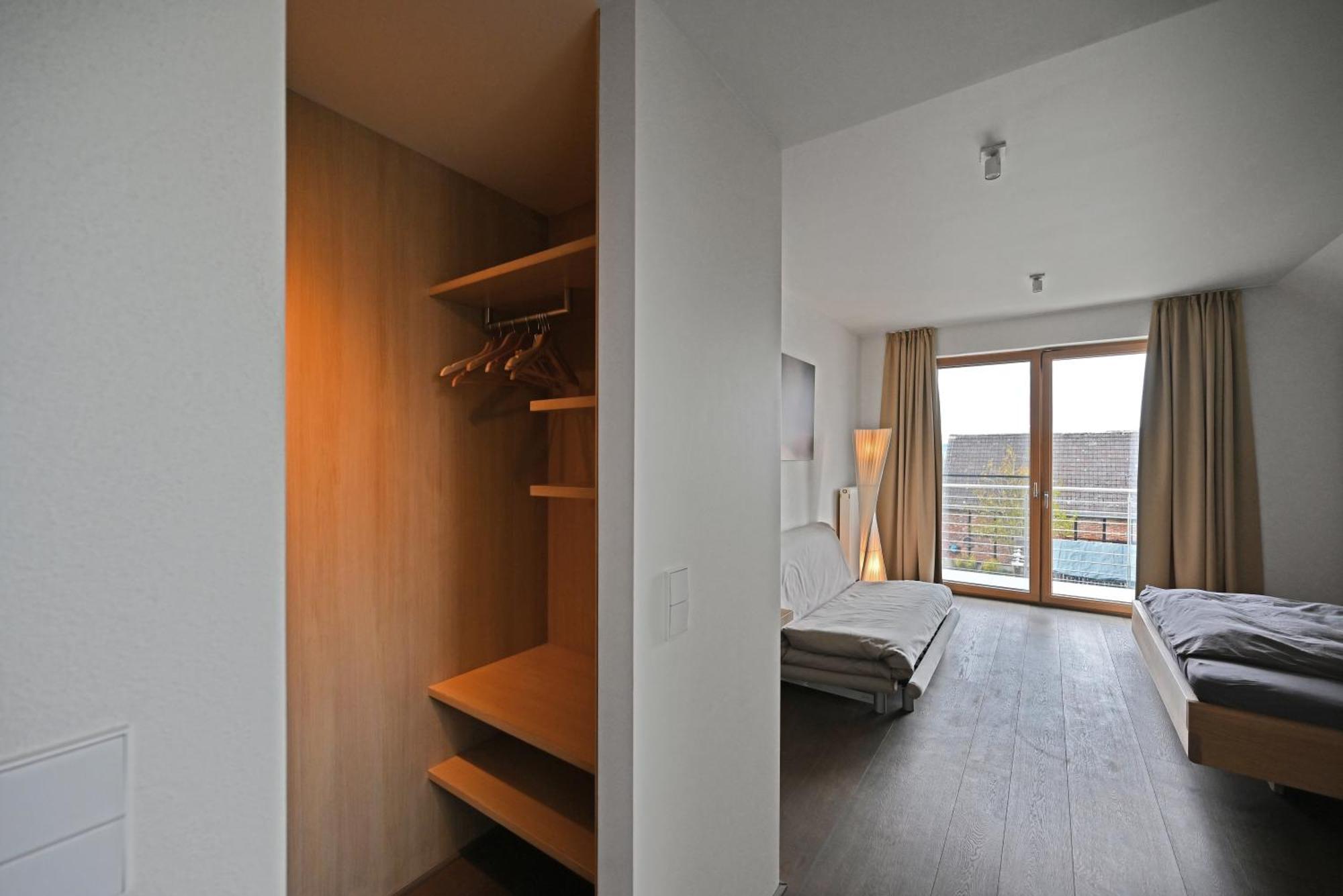 Modernes & Gepflegtes Hotelzimmer Mit Kueche! Bernstadt  外观 照片